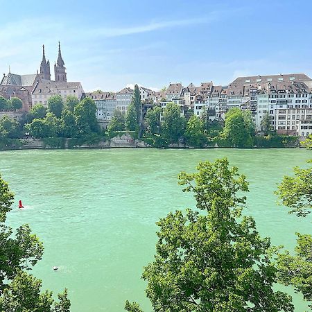 Riverside Βασιλεία Εξωτερικό φωτογραφία