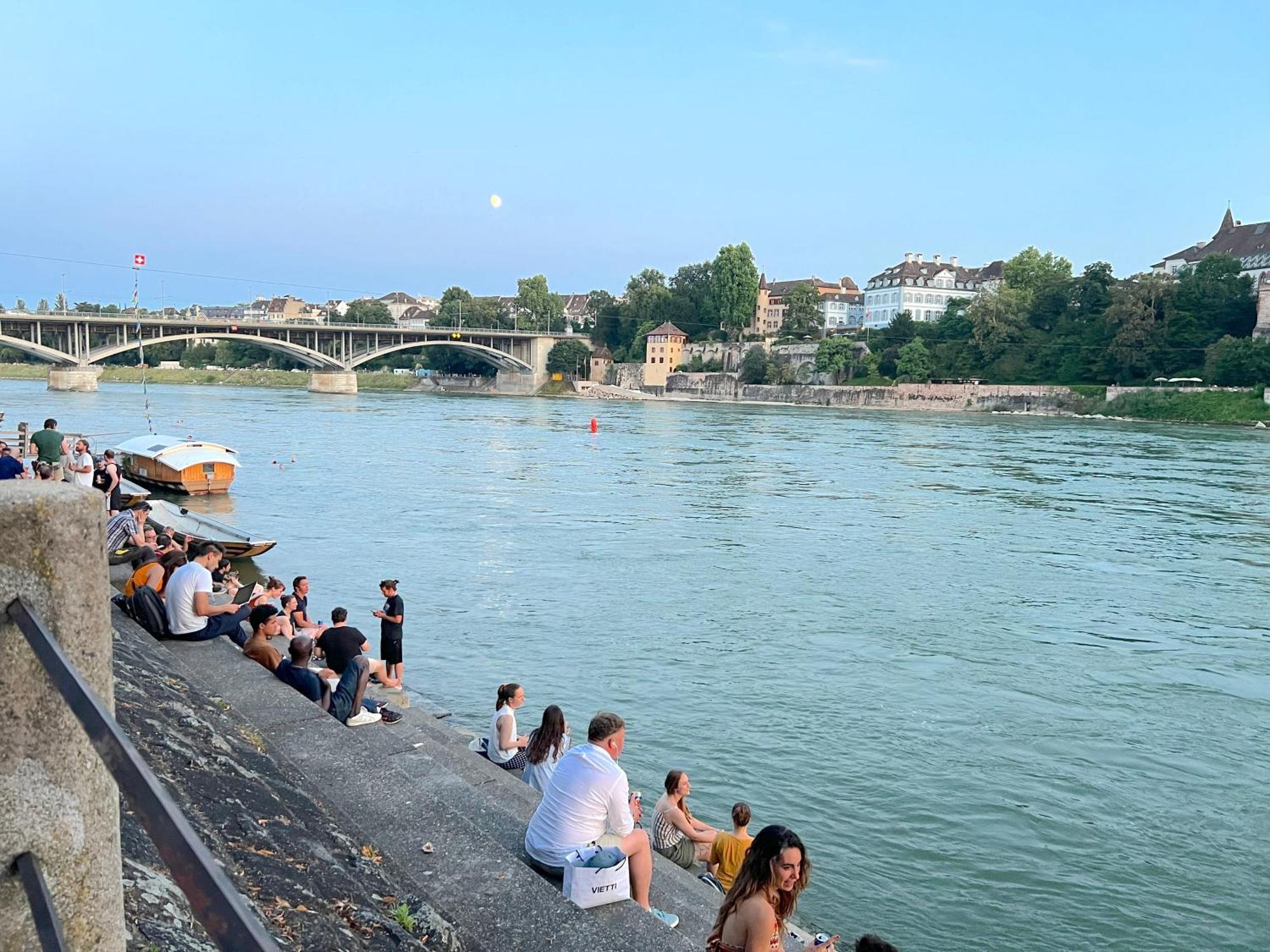 Riverside Βασιλεία Εξωτερικό φωτογραφία